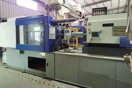 大型二板注塑機(jī)導(dǎo)軌腐蝕了如何修復(fù)？