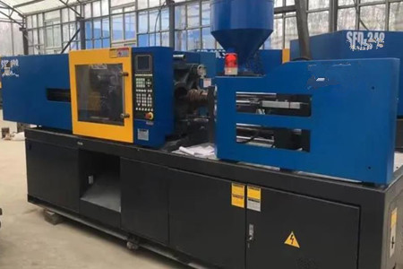 塑料注塑機操作期間需要注意哪些事項？