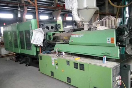 PET瓶胚快速注塑機(jī)的選擇要點(diǎn)，由廠家為您解惑！